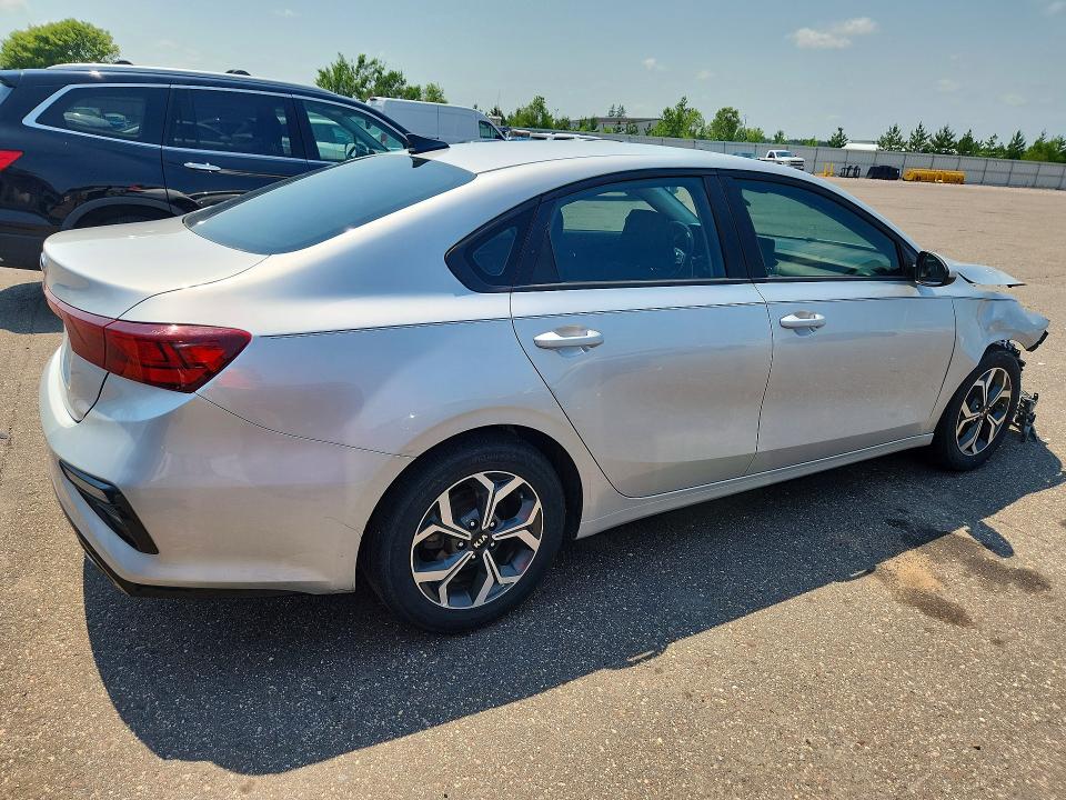 59161896 :رقم المزاد ، 3KPF24AD2LE241051 vin ، 2020 Kia Forte مزاد بيع