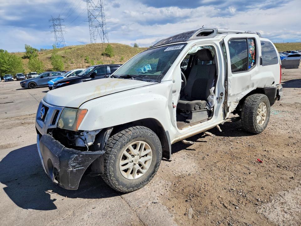 2015 Nissan Xterra მანქანა იყიდება აუქციონზე, vin: 5N1AN0NW2FN655125, აუქციონის ნომერი: 57239666