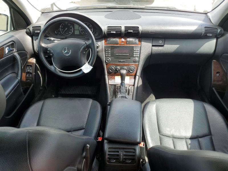 57827566 :رقم المزاد ، WDBRF81J05F598377 vin ، 2005 Mercedes-benz C مزاد بيع