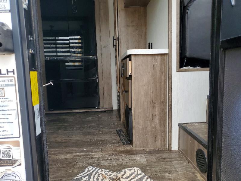 56042876 :رقم المزاد ، 5ZT3SR2B6N6110113 vin ، 2022 Fore Recreational Vehicle (rv) مزاد بيع