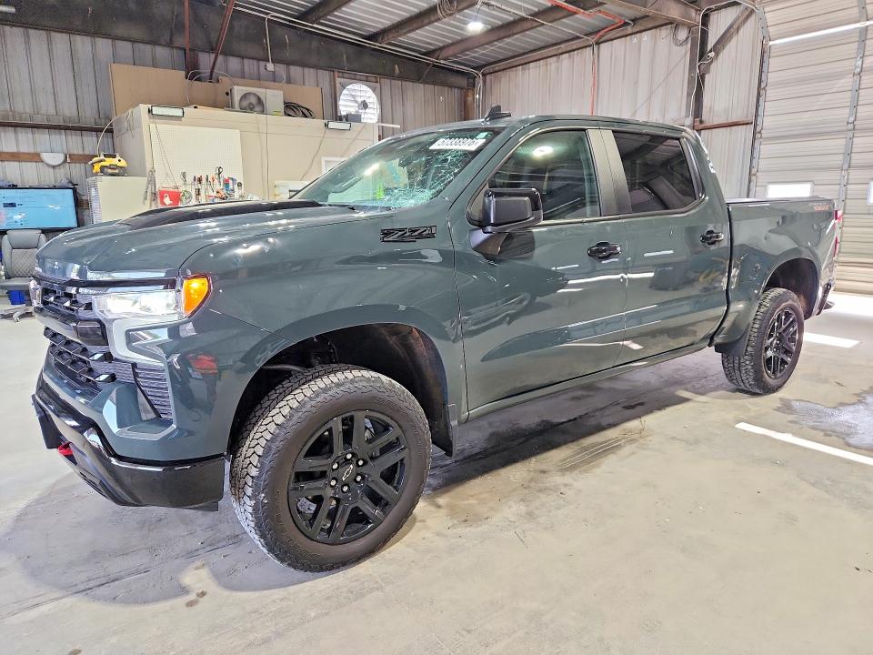 57338976 :رقم المزاد ، 3GCUKFED6SG394287 vin ، 2025 Chevrolet Silverado مزاد بيع
