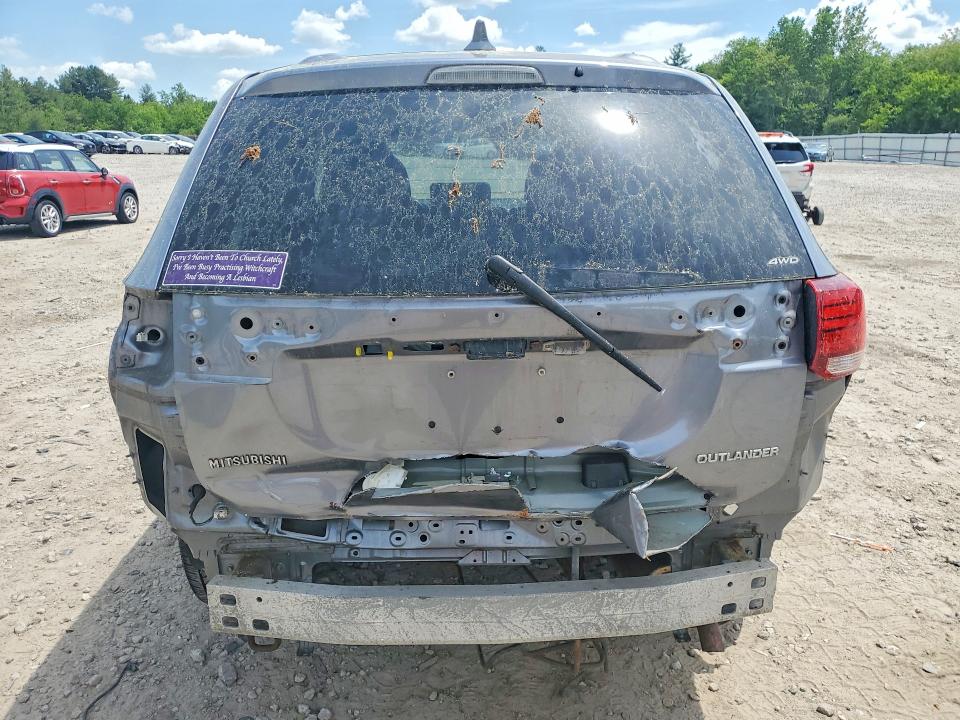 2017 Mitsubishi Outlander მანქანა იყიდება აუქციონზე, vin: JA4AZ2A39HZ016505, აუქციონის ნომერი: 55581596