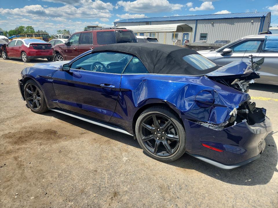 55825876 :رقم المزاد ، 1FATP8UH8L5168408 vin ، 2020 Ford Mustang مزاد بيع