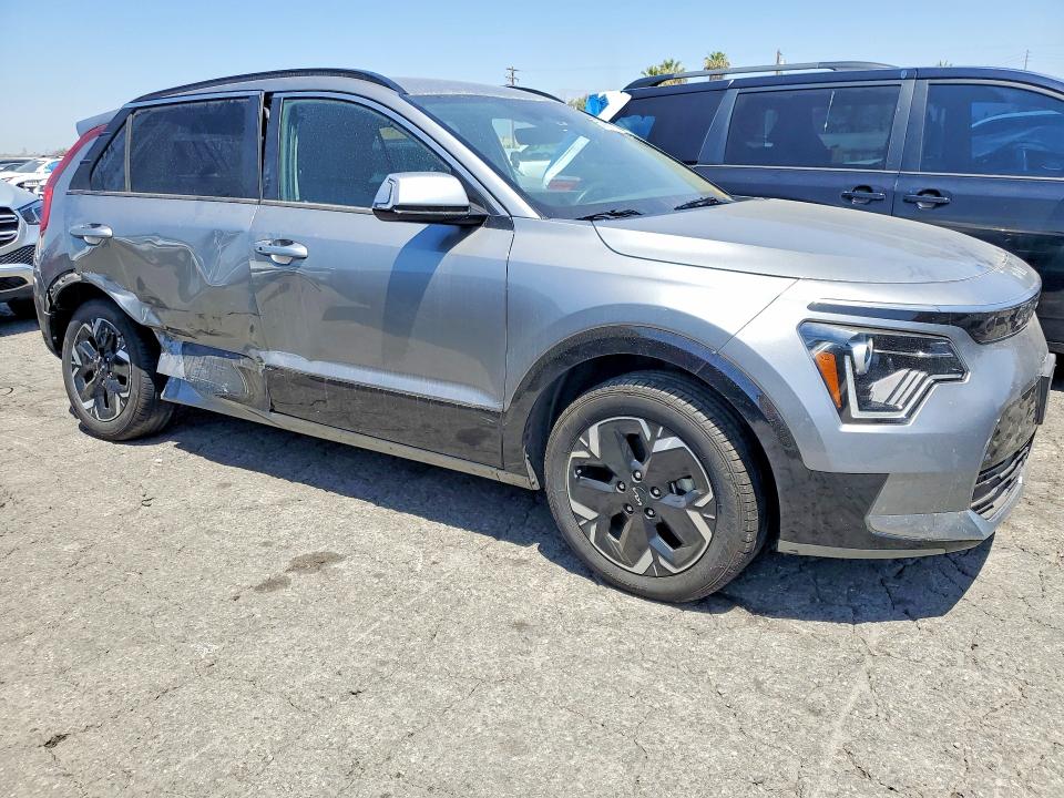 Продажа на аукционе авто 2023 Kia Niro, vin: KNDCR3L11P5028654, номер лота: 56183866