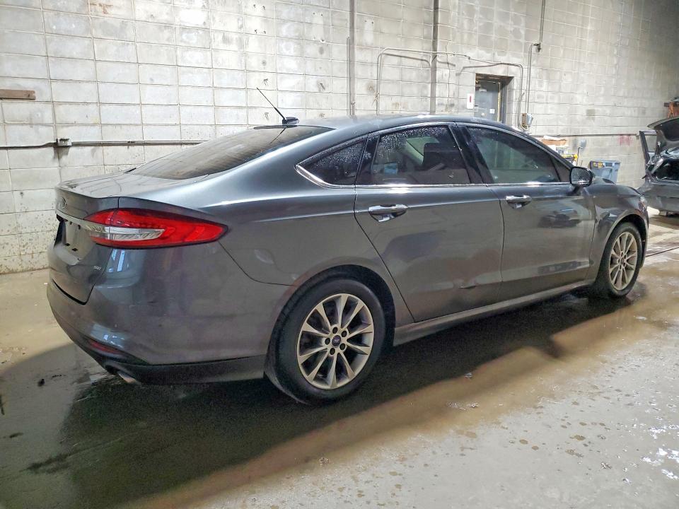 58712696 :رقم المزاد ، 3FA6P0H79HR144865 vin ، 2017 Ford Fusion مزاد بيع