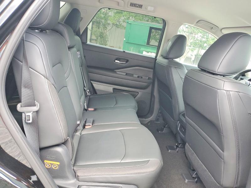 56812316 :رقم المزاد ، 5N1DR3CAXSC243552 vin ، 2025 Nissan Pathfinder مزاد بيع