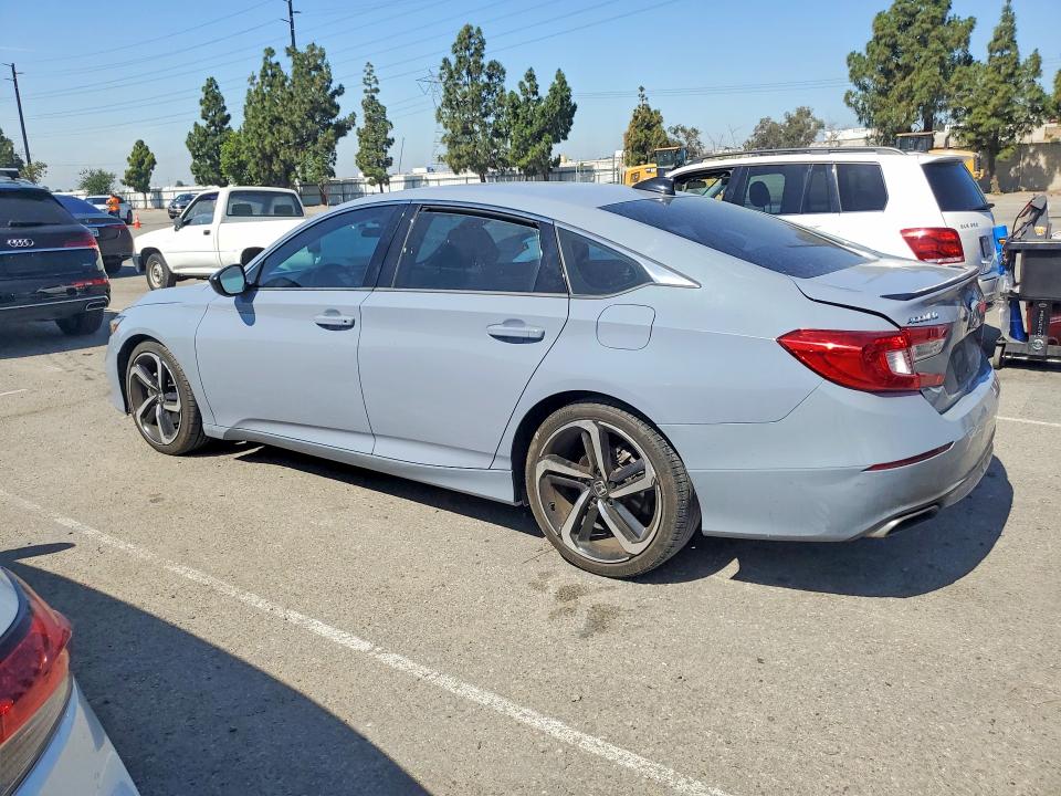 56987986 :رقم المزاد ، 1HGCV1F39NA006050 vin ، 2022 Honda Accord مزاد بيع