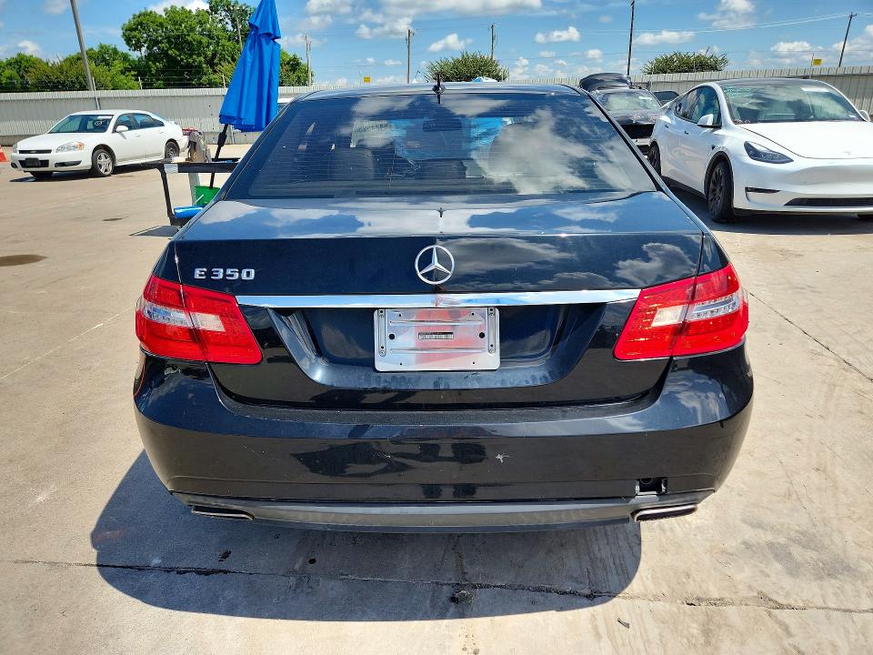 54245236 :رقم المزاد ، WDDHF5GB6AA035908 vin ، 2010 Mercedes-benz E مزاد بيع