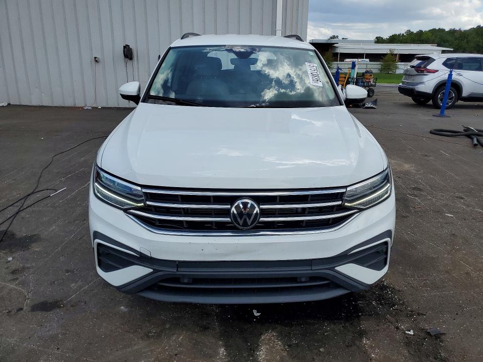 2024 Volkswagen Tiguan მანქანა იყიდება აუქციონზე, vin: 3VVRB7AX6RM225220, აუქციონის ნომერი: 57513826