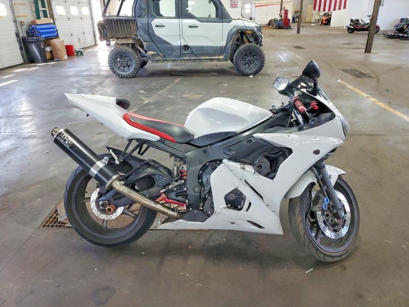 2003 Yamaha Yzfr6 მანქანა იყიდება აუქციონზე, vin: JYARJ06EX3A004994, აუქციონის ნომერი: 59003016