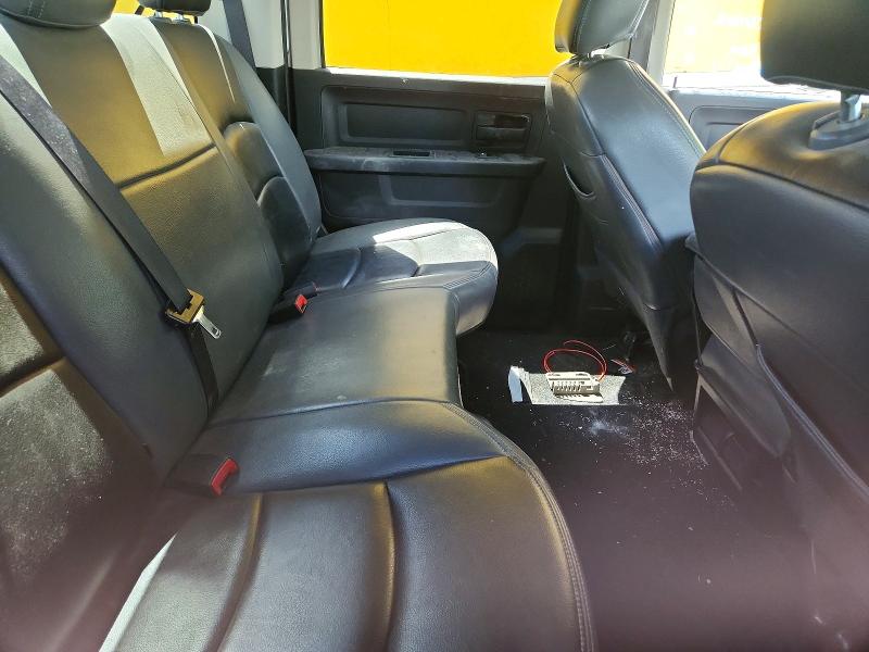 57343956 :رقم المزاد ، 3C6UR5CL2HG516689 vin ، 2017 Ram 2500 مزاد بيع