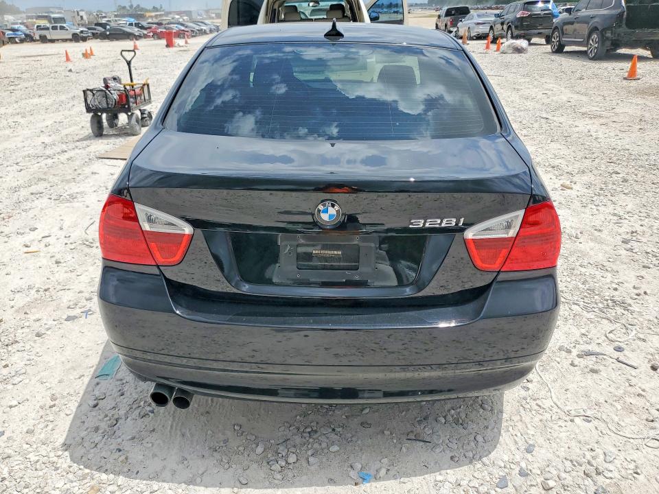 2008 Bmw 328 მანქანა იყიდება აუქციონზე, vin: WBAVA33538KX85395, აუქციონის ნომერი: 55781906