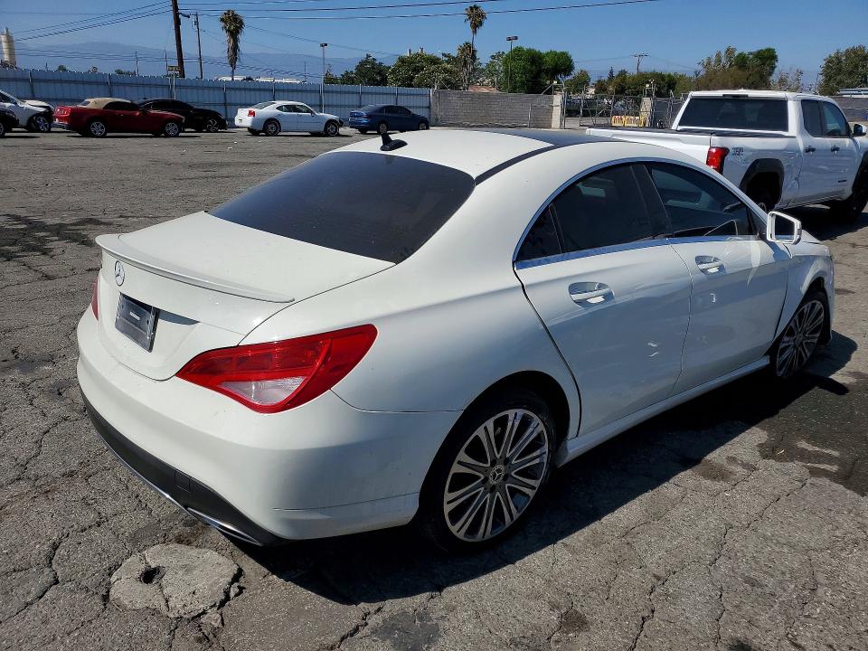 2018 Mercedes-benz Cla მანქანა იყიდება აუქციონზე, vin: WDDSJ4EB5JN521166, აუქციონის ნომერი: 57273806