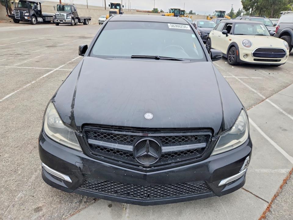 Продаж на аукціоні авто 2012 Mercedes-benz C, vin: WDDGF8BBXCA719691, номер лоту: 56366256