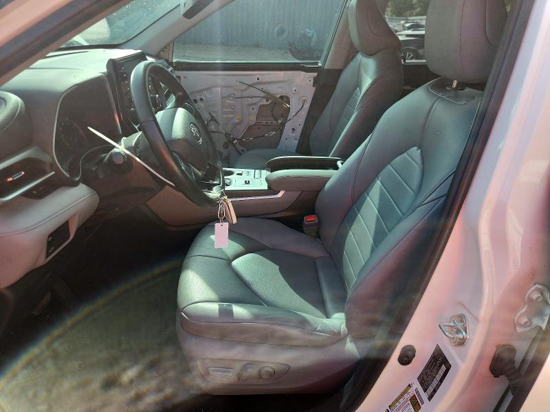 57850796 :رقم المزاد ، 5TDGARAH2MS006776 vin ، 2021 Toyota Highlander مزاد بيع