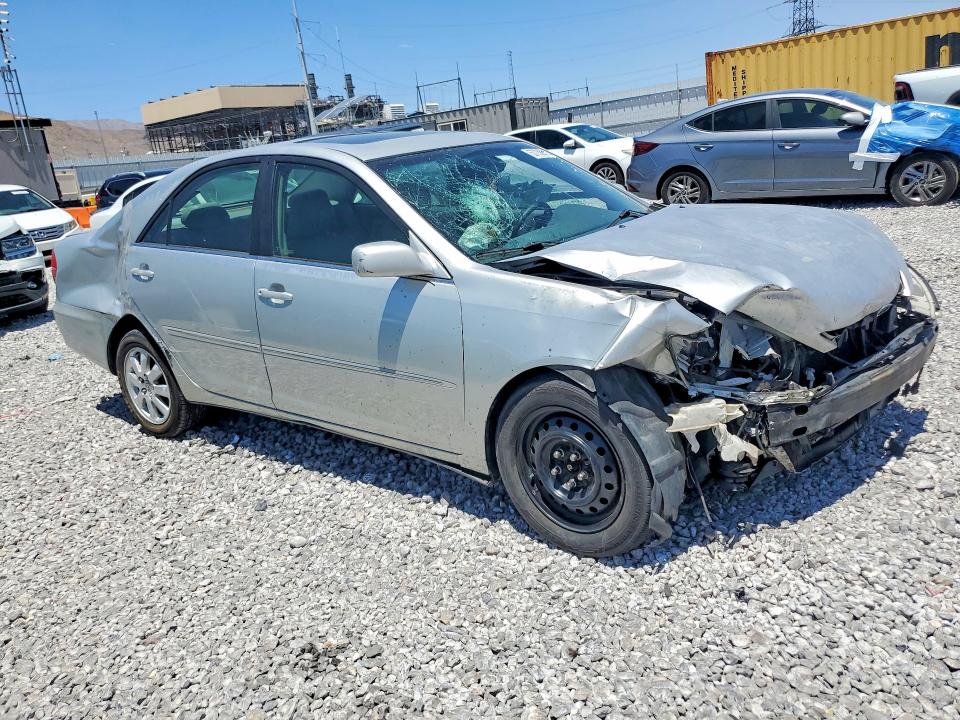 57736516 :رقم المزاد ، 4T1BF32K43U557767 vin ، 2003 Toyota Camry مزاد بيع