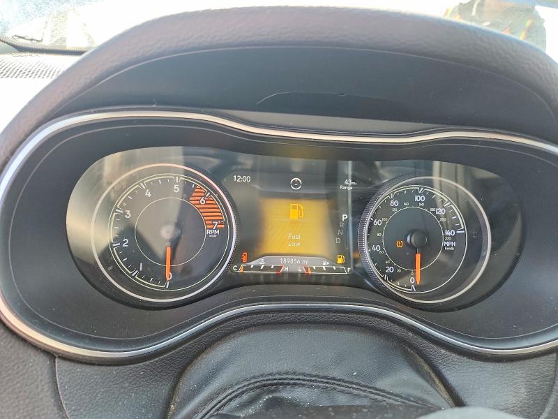 59167826 :رقم المزاد ، 1C4PJMBN6KD336596 vin ، 2019 Jeep Cherokee مزاد بيع