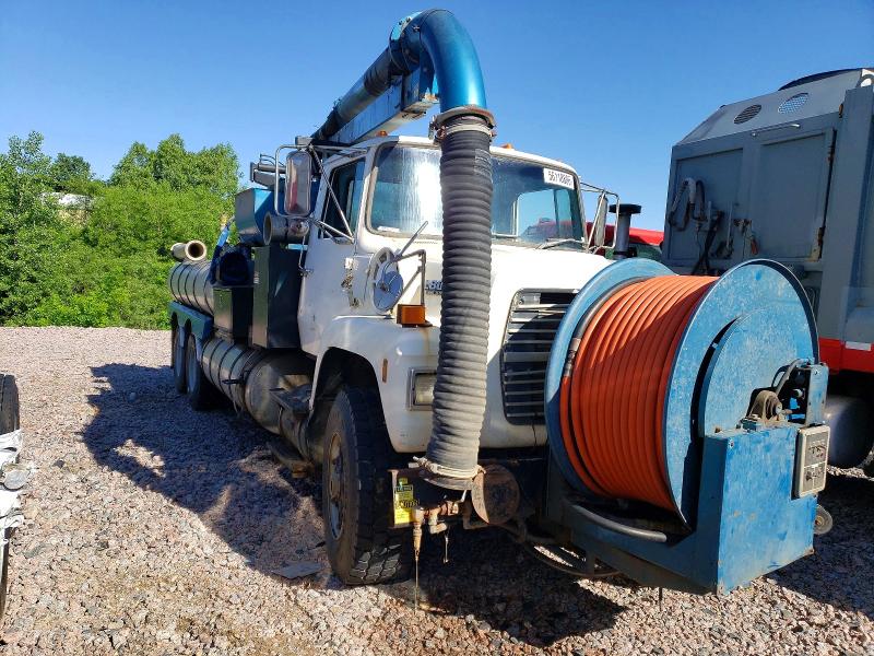 56118886 :رقم المزاد ، 1FDZW82A3LVA21891 vin ، 1990 Ford N-series مزاد بيع
