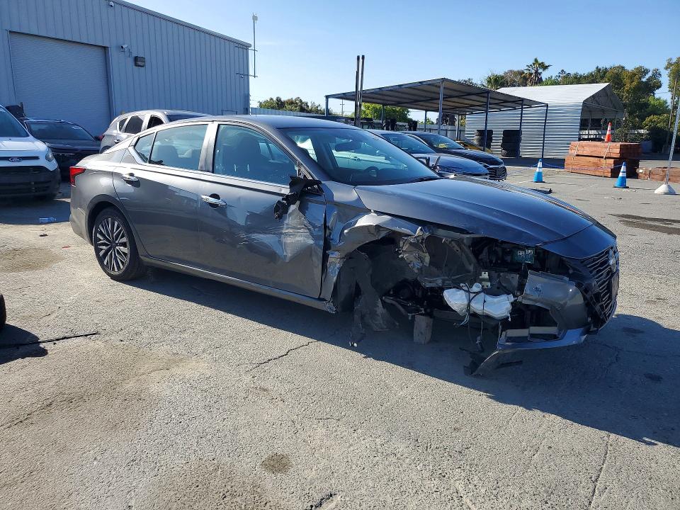 2025 Nissan Altima მანქანა იყიდება აუქციონზე, vin: 1N4BL4DV6SN355621, აუქციონის ნომერი: 55952846