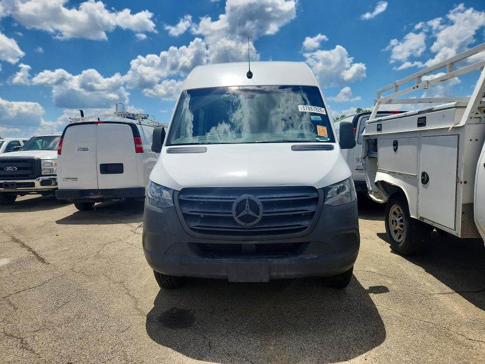 Продажа на аукционе авто 2020 Mercedes-benz Sprinter, vin: W1W40CHY7LT025742, номер лота: 57887826