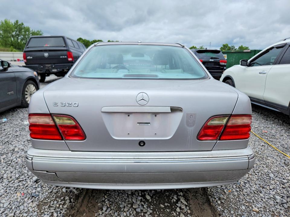 Aukcja sprzedaży 2002 Mercedes-benz E, vin: WDBJF65J22B498022, numer aukcji: 57849196