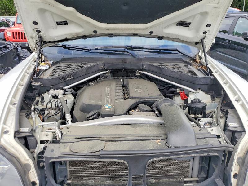 58036826 :رقم المزاد ، 5UXZV4C54D0B17479 vin ، 2013 Bmw X5 مزاد بيع