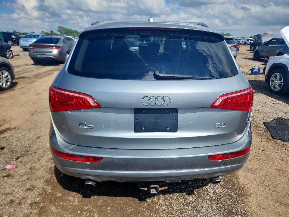 2010 Audi Q5 მანქანა იყიდება აუქციონზე, vin: WA1LKAFP4AA104501, აუქციონის ნომერი: 56100036