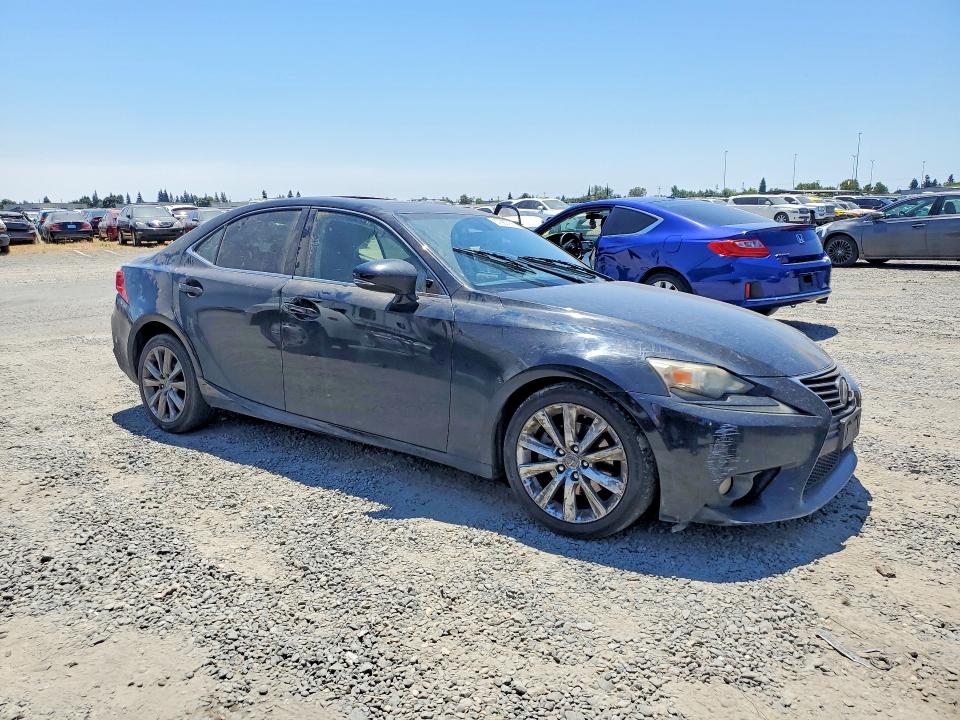 57882756 :رقم المزاد ، JTHBF1D20E5017902 vin ، 2014 Lexus Is مزاد بيع