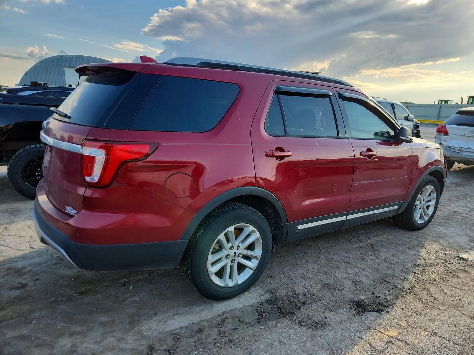 57421286 :رقم المزاد ، 1FM5K7D85HGD16730 vin ، 2017 Ford Explorer مزاد بيع