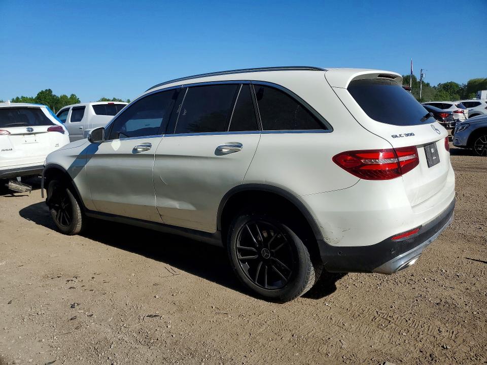 55195596 :رقم المزاد ، WDC0G4KB4JV093220 vin ، 2018 Mercedes-benz Glc مزاد بيع
