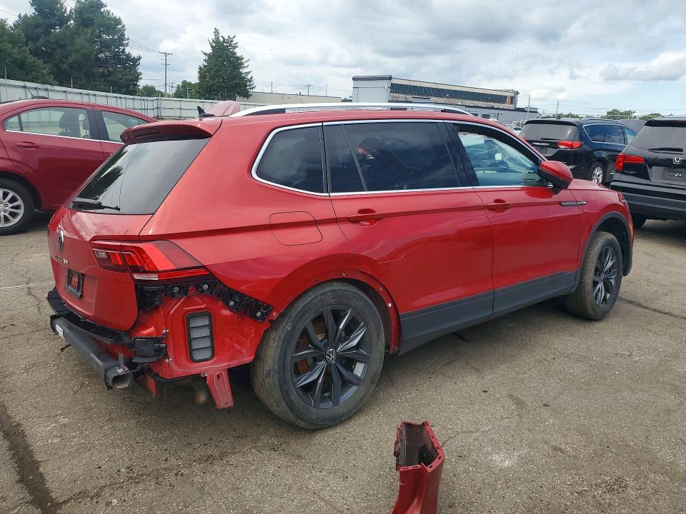 56216776 :رقم المزاد ، 3VVNB7AX8PM066339 vin ، 2023 Volkswagen Tiguan مزاد بيع