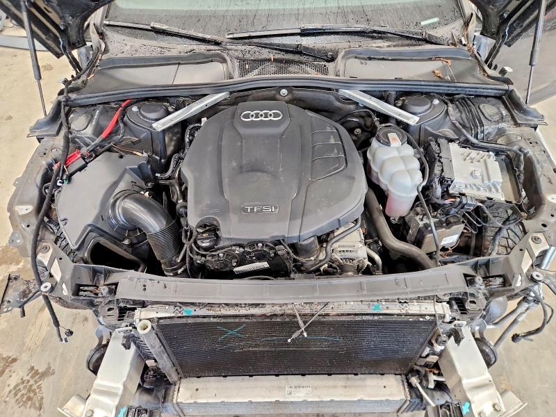 Продажа на аукционе авто 2019 Audi A4, vin: WAUENAF46KN021204, номер лота: 57425286