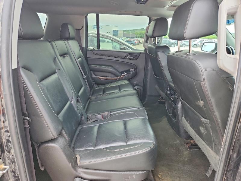 57501396 :رقم المزاد ، 1GNSCHKC9HR305727 vin ، 2017 Chevrolet Suburban مزاد بيع