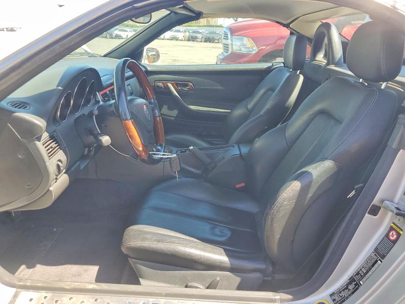 2001 Mercedes-benz Slk მანქანა იყიდება აუქციონზე, vin: WDBKK65FX1F199140, აუქციონის ნომერი: 55931006