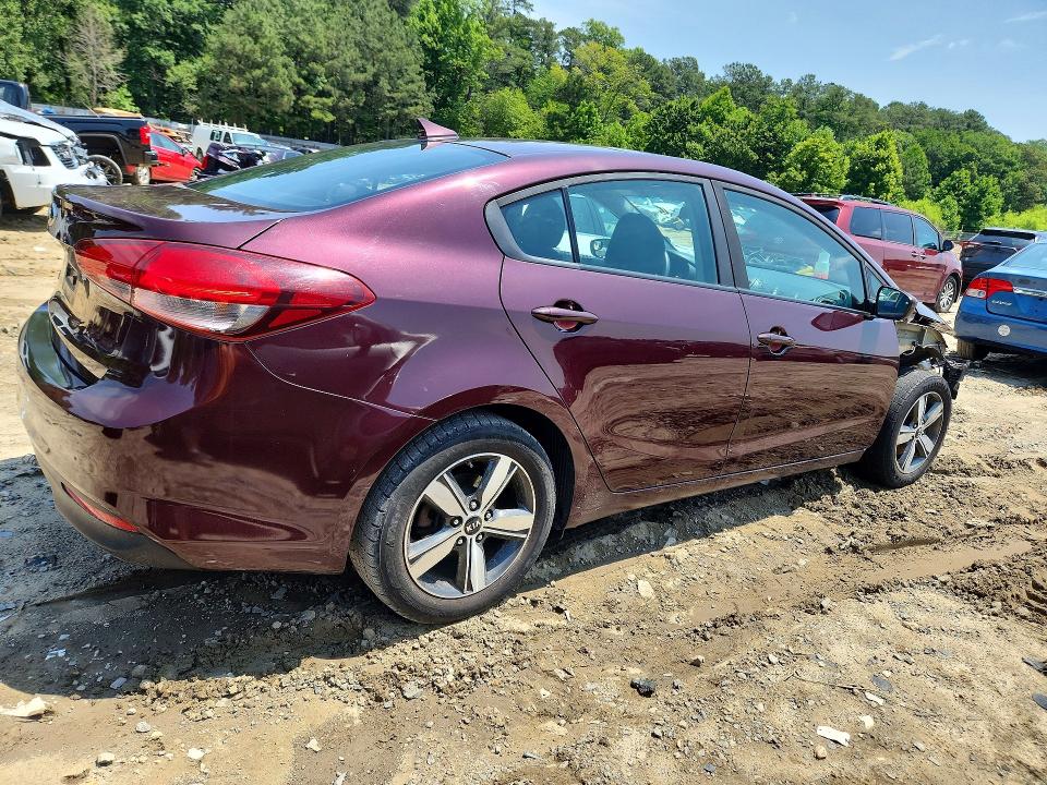 2018 Kia Forte მანქანა იყიდება აუქციონზე, vin: 3KPFL4A74JE196652, აუქციონის ნომერი: 55284136
