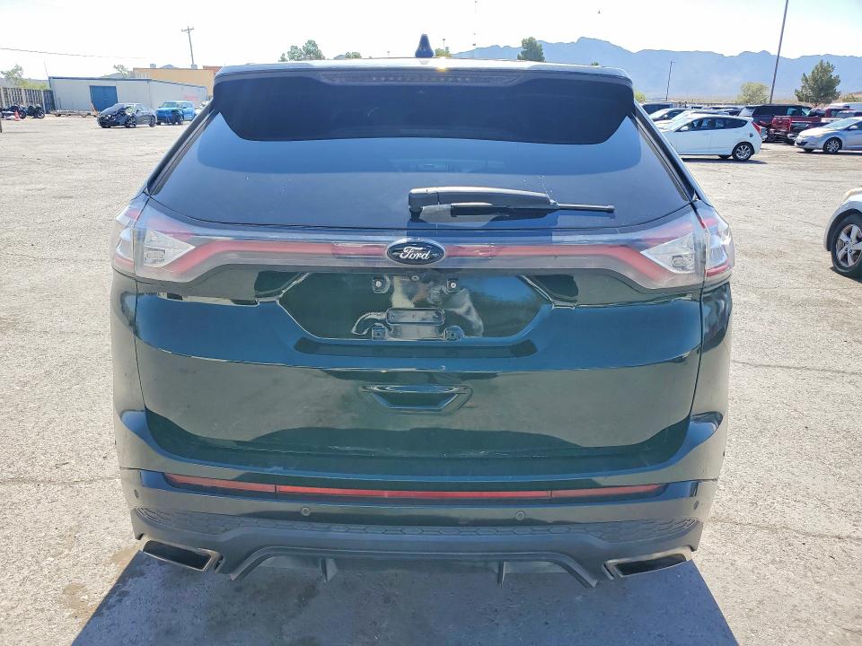 56054736 :رقم المزاد ، 2FMPK3AP8FBC11357 vin ، 2015 Ford Edge مزاد بيع