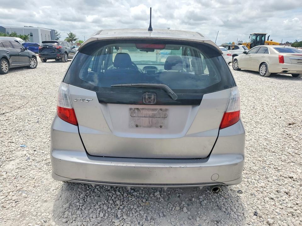 57043486 :رقم المزاد ، JHMGE8H69AS018914 vin ، 2010 Honda Fit مزاد بيع