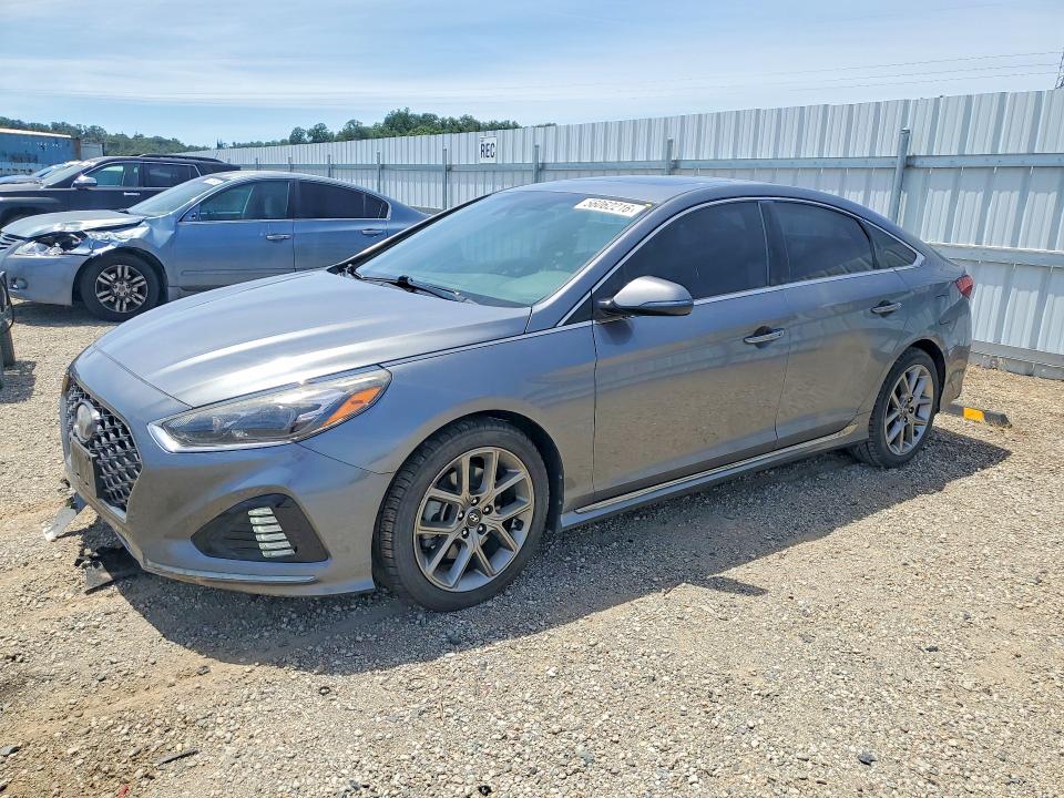 56062216 :رقم المزاد ، 5NPE34AB0JH698764 vin ، 2018 Hyundai Sonata مزاد بيع