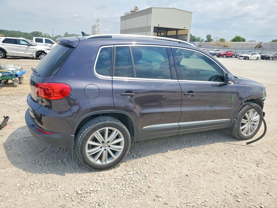 2016 Volkswagen Tiguan მანქანა იყიდება აუქციონზე, vin: WVGBV7AX8GW568465, აუქციონის ნომერი: 55775746