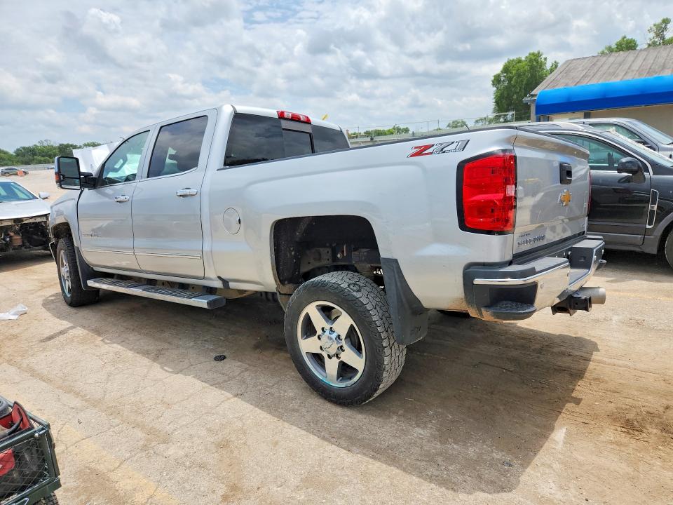 Продаж на аукціоні авто 2018 Chevrolet Silverado, vin: 1GC1KWEY9JF217500, номер лоту: 55950546