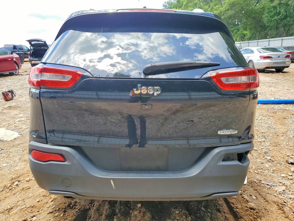 2017 Jeep Cherokee მანქანა იყიდება აუქციონზე, vin: 1C4PJLCB3HD221820, აუქციონის ნომერი: 57863426