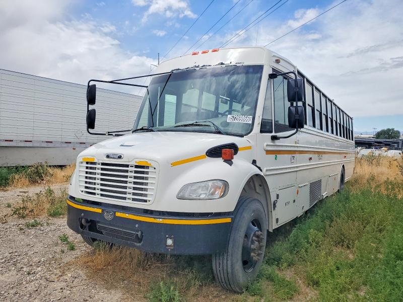 57269866 :رقم المزاد ، 4UZABRDT4GCGY2248 vin ، 2016 Freightliner Chassis مزاد بيع