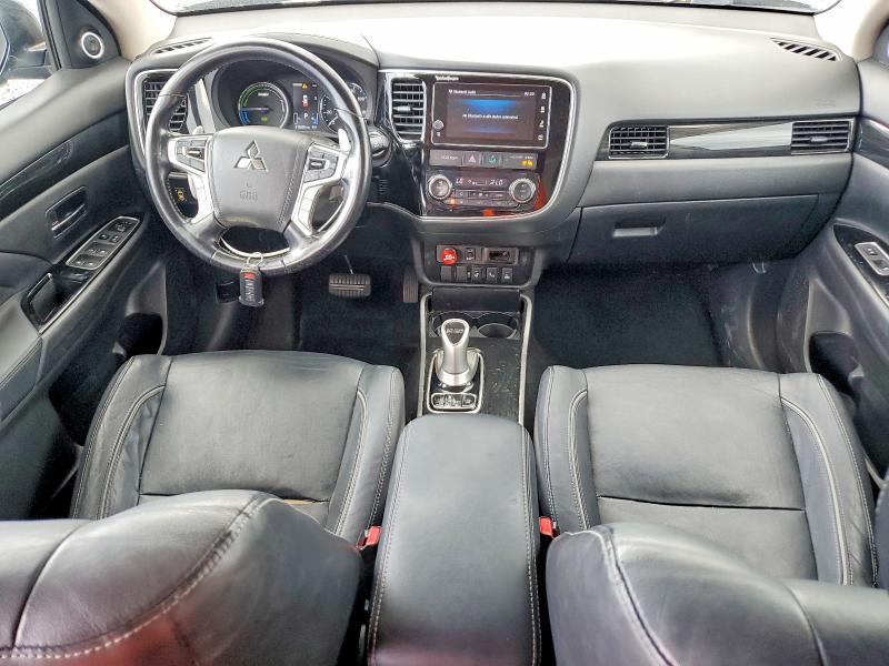 Продажа на аукционе авто 2018 Mitsubishi Outlander, vin: JA4J24A57JZ028000, номер лота: 57359686