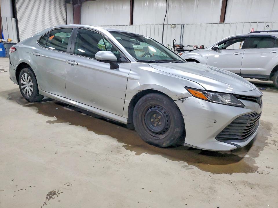 Продажа на аукционе авто 2018 Toyota Camry, vin: 4T1B11HK9JU549056, номер лота: 55320486
