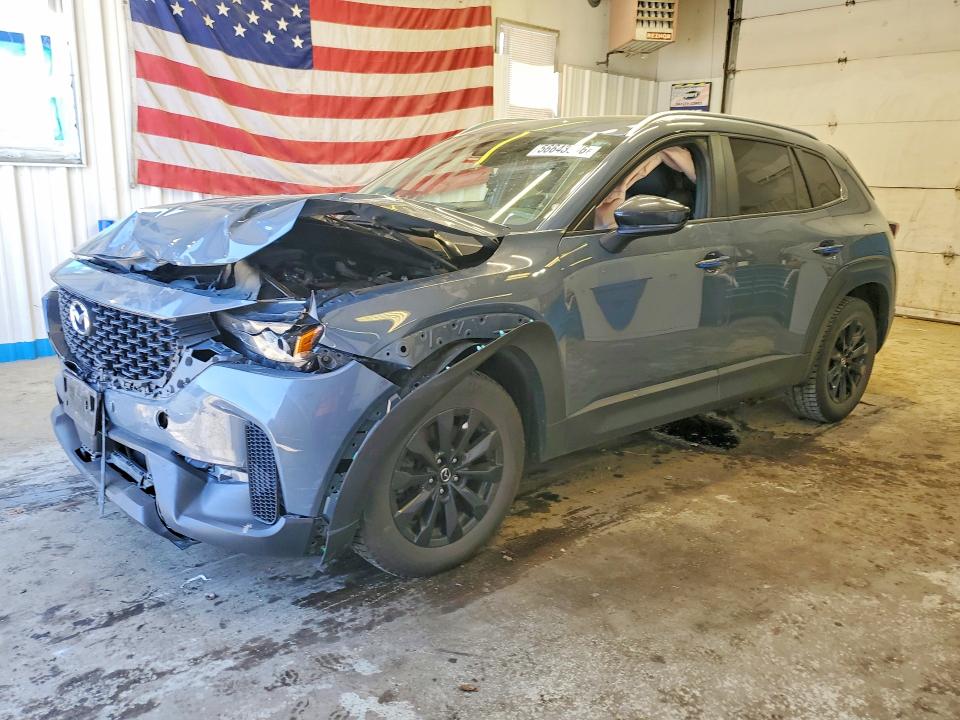56643946 :رقم المزاد ، 7MMVABCM3PN127917 vin ، 2023 Mazda Cx-50 مزاد بيع