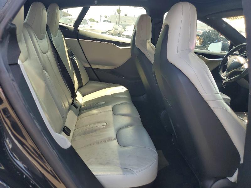 Продаж на аукціоні авто 2016 Tesla Model S, vin: 5YJSA1E2XGF144804, номер лоту: 56422106