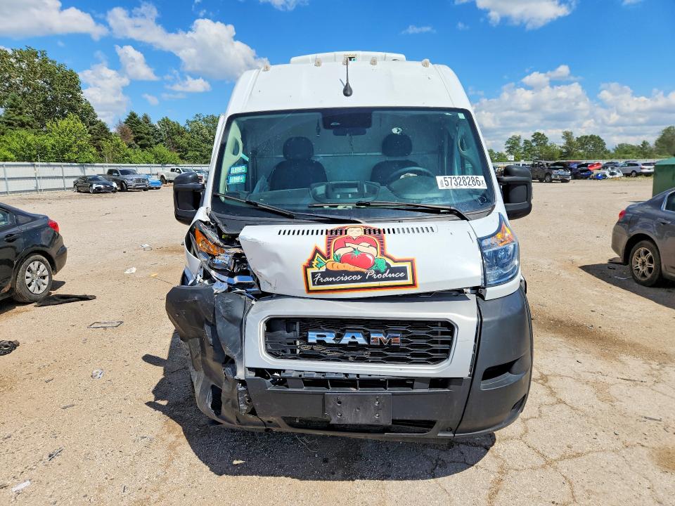 57328286 :رقم المزاد ، 3C6LRVDGXNE108946 vin ، 2022 Ram Promaster 2500 مزاد بيع