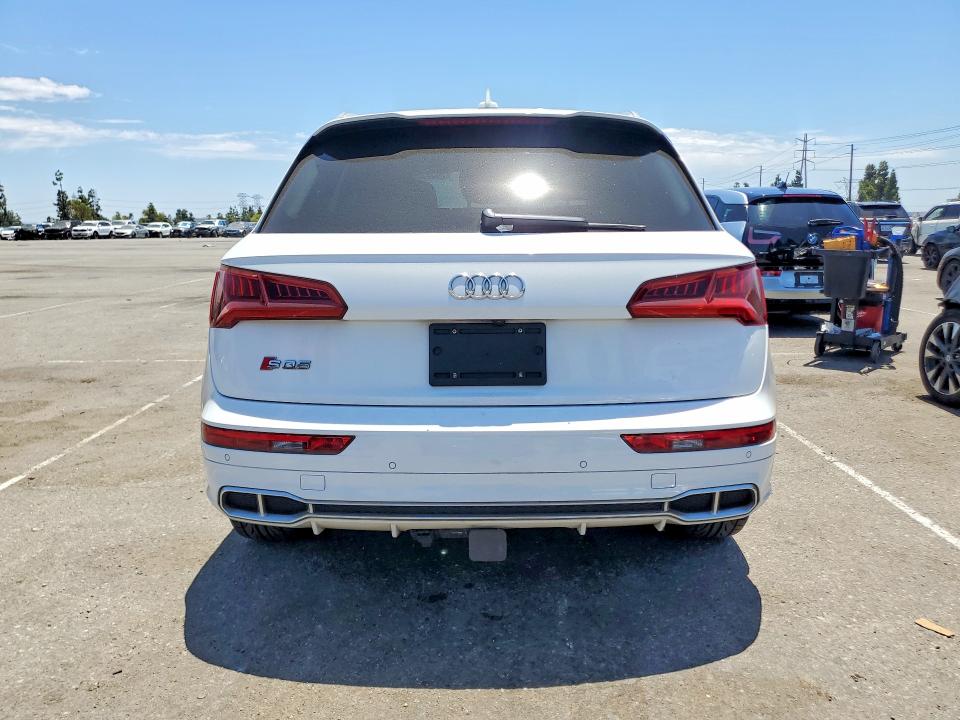 56537096 :رقم المزاد ، WA1C4AFY1J2176558 vin ، 2018 Audi Sq5 مزاد بيع
