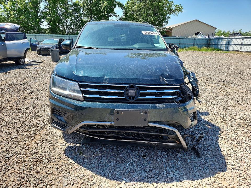 56598796 :رقم المزاد ، 3VV0B7AX5KM118285 vin ، 2019 Volkswagen Tiguan مزاد بيع