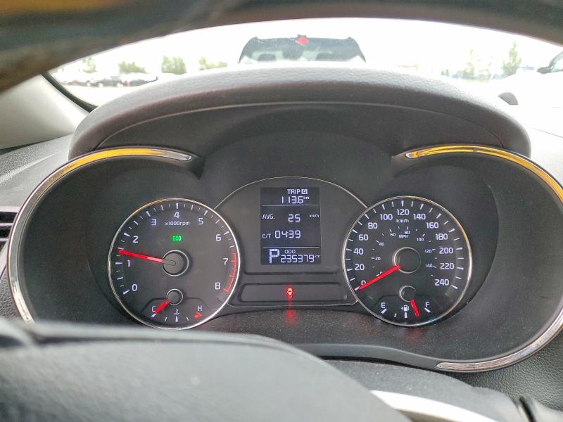 2015 Kia Forte მანქანა იყიდება აუქციონზე, vin: KNAFX4A67F5324796, აუქციონის ნომერი: 58083486